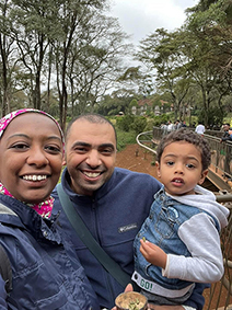 حدوتة سفرية عيلة بطفل لكينيا بحلوة و تحديتها